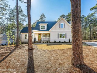 106 Fox Den Drive, West End, NC 27376