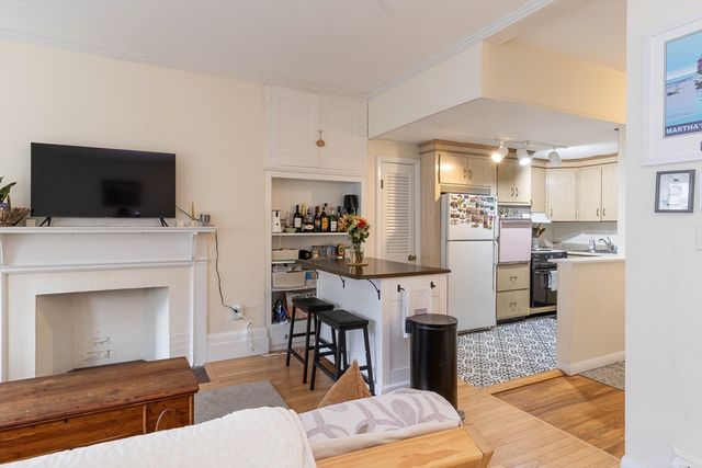 39 Garrison Rd. 2, Brookline, MA 02445