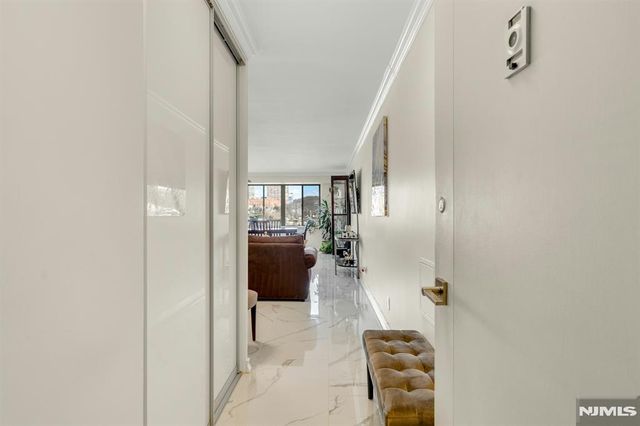 1203 River Road 8B, Edgewater, NJ 07020