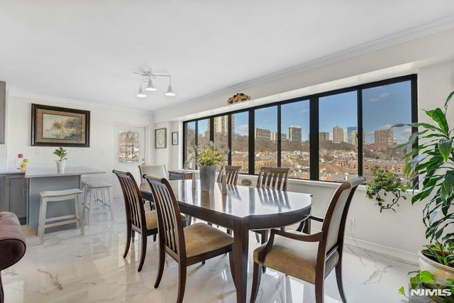 1203 River Road 8B, Edgewater, NJ 07020