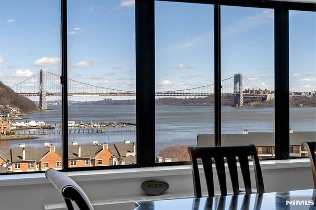 1203 River Road 8B, Edgewater, NJ 07020