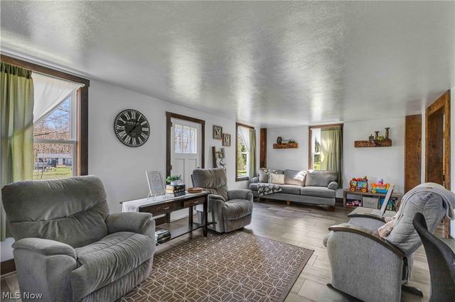 16236 Old State Road, Middlefield, OH 44062