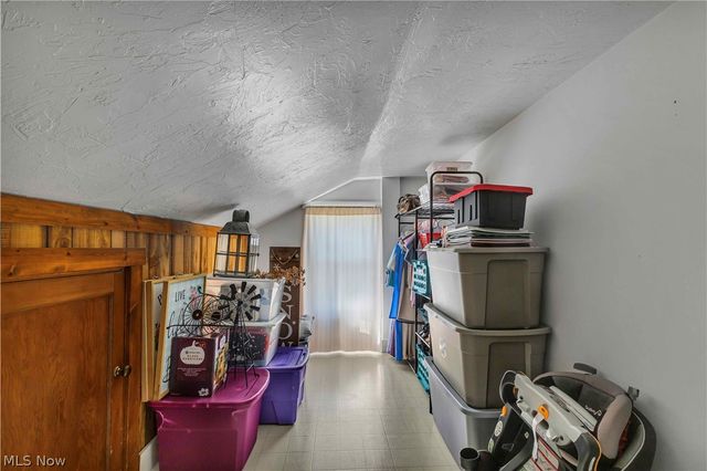 16236 Old State Road, Middlefield, OH 44062