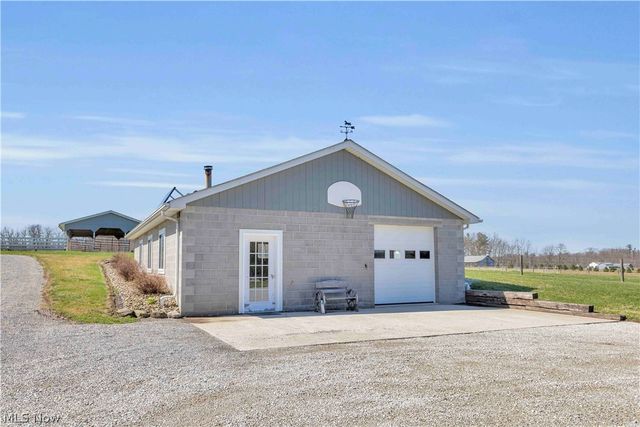 16236 Old State Road, Middlefield, OH 44062