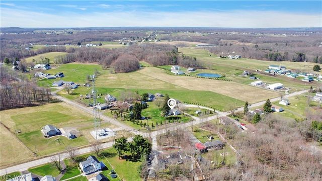 16236 Old State Road, Middlefield, OH 44062