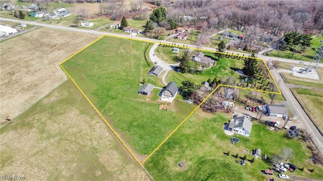 16236 Old State Road, Middlefield, OH 44062