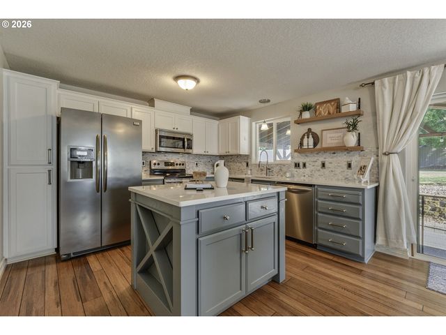2519 FORGE Dr, Forest Grove, OR 97116