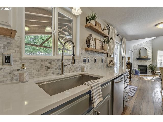 2519 FORGE Dr, Forest Grove, OR 97116