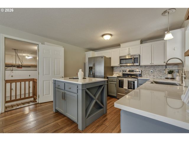 2519 FORGE Dr, Forest Grove, OR 97116