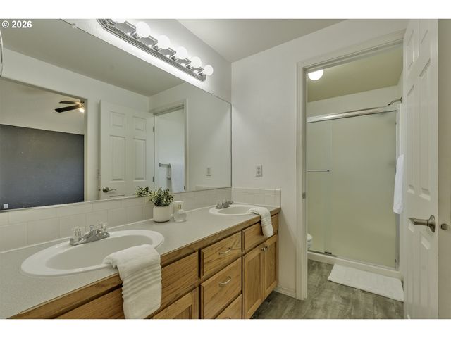 2519 FORGE Dr, Forest Grove, OR 97116