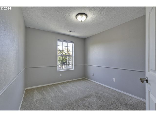 2519 FORGE Dr, Forest Grove, OR 97116