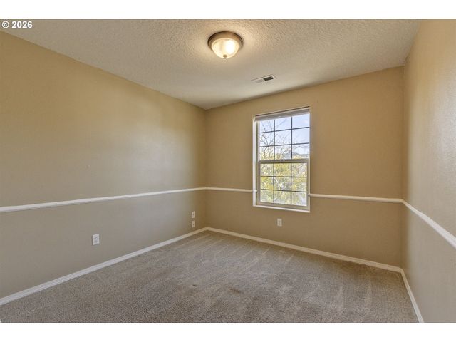 2519 FORGE Dr, Forest Grove, OR 97116