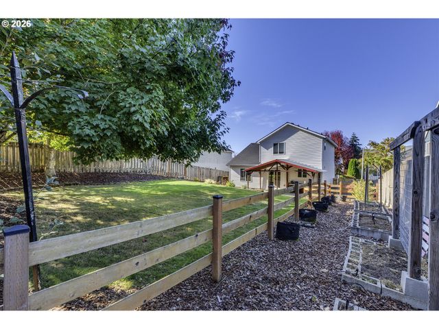 2519 FORGE Dr, Forest Grove, OR 97116