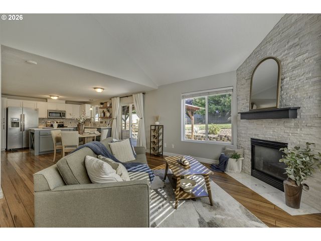2519 FORGE Dr, Forest Grove, OR 97116