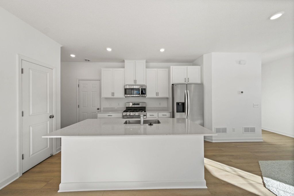 11160 203rd Street W, Lakeville, MN 55044 — photo 5