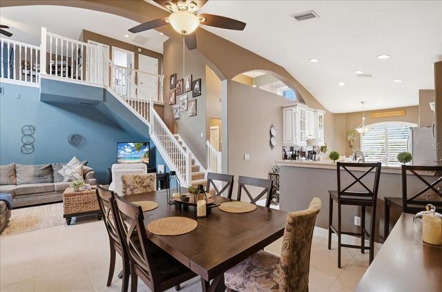 2082 MESIC HAMMOCK WAY, Venice, FL 34292