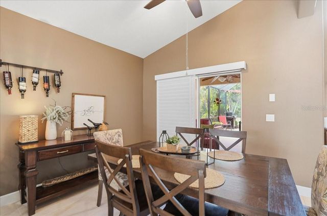 2082 MESIC HAMMOCK WAY, Venice, FL 34292