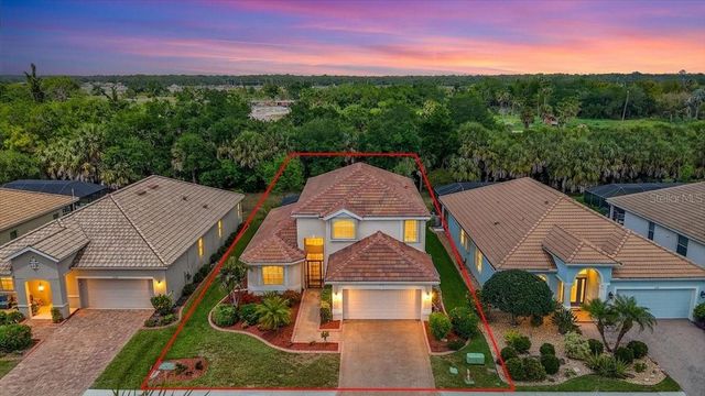2082 MESIC HAMMOCK WAY, Venice, FL 34292