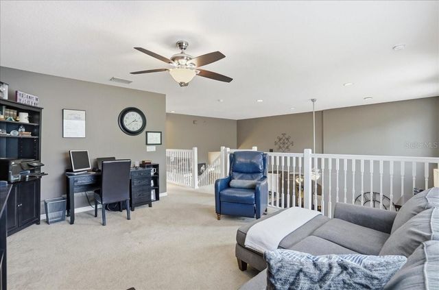 2082 MESIC HAMMOCK WAY, Venice, FL 34292