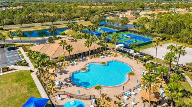 2082 MESIC HAMMOCK WAY, Venice, FL 34292