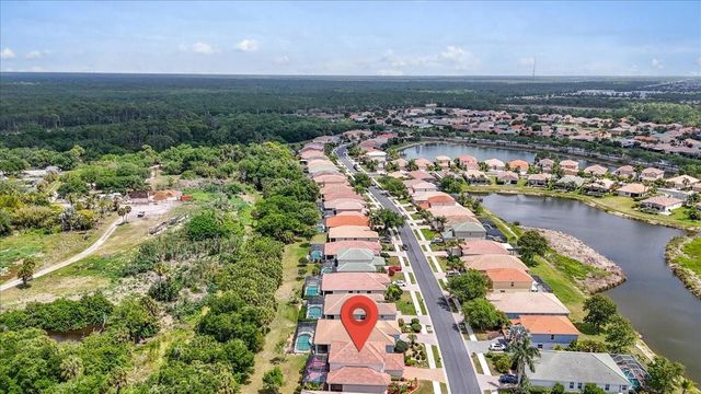 2082 MESIC HAMMOCK WAY, Venice, FL 34292