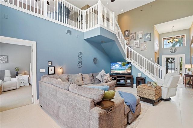 2082 MESIC HAMMOCK WAY, Venice, FL 34292