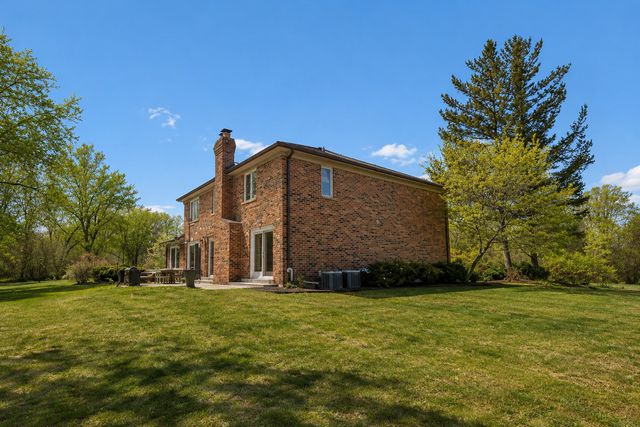 461 Clover Avenue, Lake Forest, IL 60045