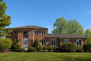 461 Clover Avenue, Lake Forest, IL 60045