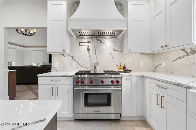 4 Liberty Lane, Perrineville, NJ 08535
