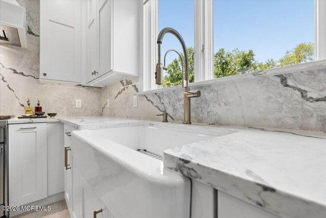 4 Liberty Lane, Perrineville, NJ 08535