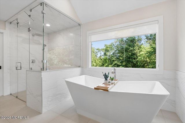 4 Liberty Lane, Perrineville, NJ 08535