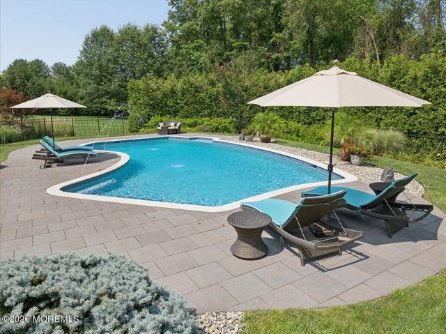4 Liberty Lane, Perrineville, NJ 08535