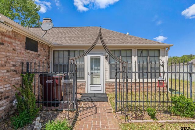 114 Granada Square, Canton, TX 75103