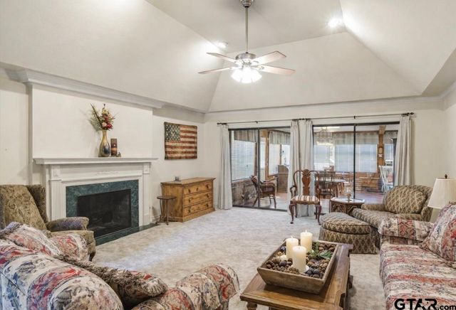 114 Granada Square, Canton, TX 75103