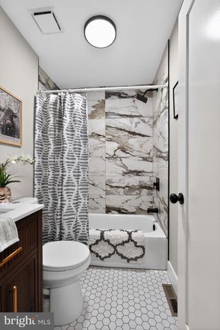 1537 LATONA ST, Philadelphia, PA 19146