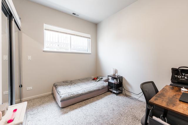 2108 W 18th Place 2, Chicago, IL 60608