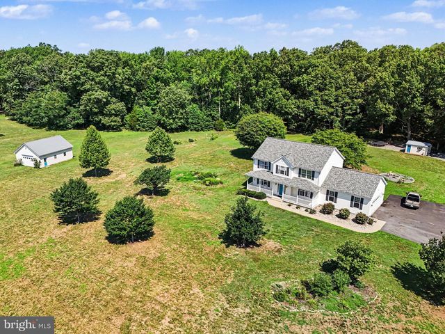 13481 HARRYBERRY LN, King George, VA 22485