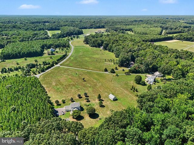 13481 HARRYBERRY LN, King George, VA 22485