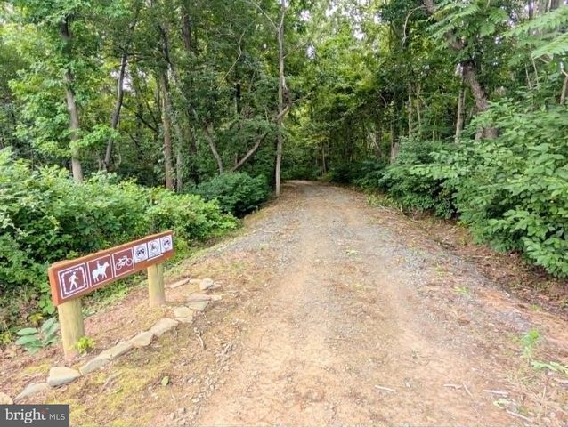 13481 HARRYBERRY LN, King George, VA 22485