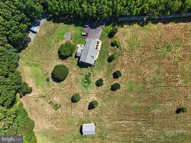 13481 HARRYBERRY LN, King George, VA 22485