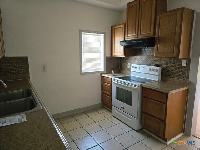 104 W Church Avenue, Killeen, TX 76541