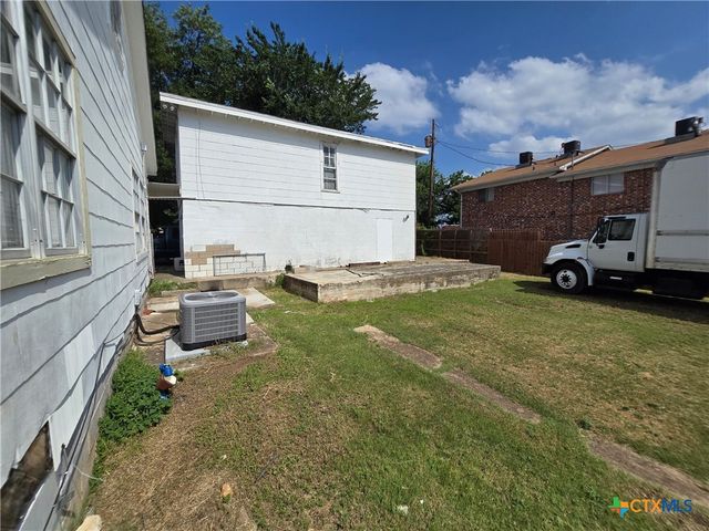 104 W Church Avenue, Killeen, TX 76541