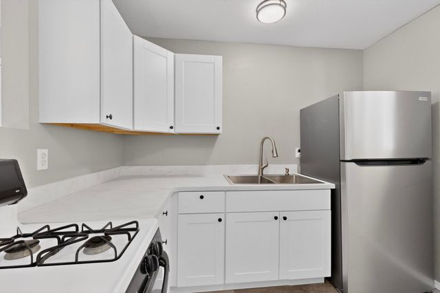 1625 Towner Avenue NW, Albuquerque, NM 87104