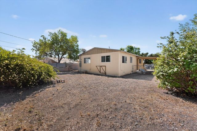 1625 Towner Avenue NW, Albuquerque, NM 87104