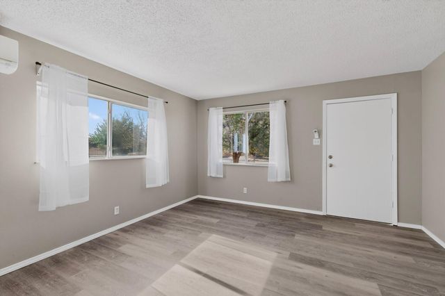 1625 Towner Avenue NW, Albuquerque, NM 87104