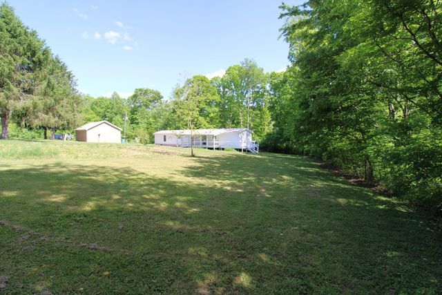 125 Boots Marie Boulevard, Eubank, KY 42567
