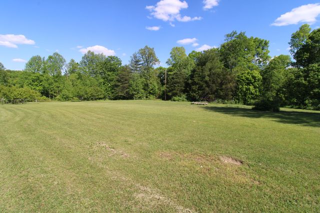 125 Boots Marie Boulevard, Eubank, KY 42567