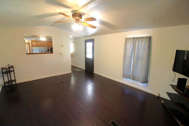 125 Boots Marie Boulevard, Eubank, KY 42567
