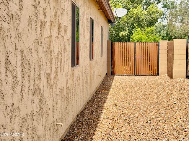 3626 N EMERALD CREEK Drive, Florence, AZ 85132