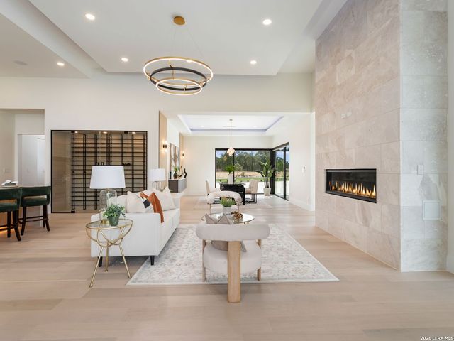 59 RANCH HEIGHTS, Fair Oaks Ranch, TX 78015